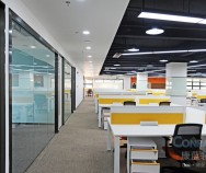 TCL通讯科技大厦写字楼装修二层大办公区间